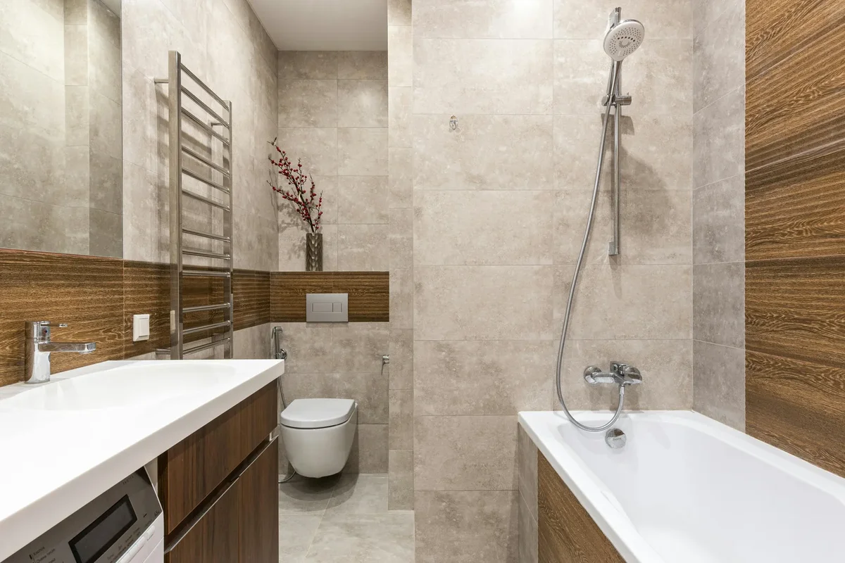 salle de bain marron et beige