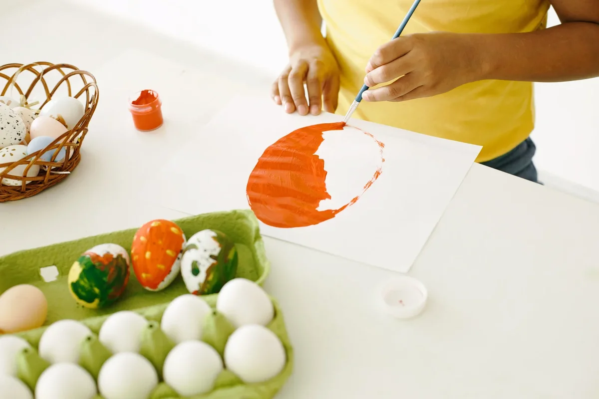 décoration avec boite d'oeuf 